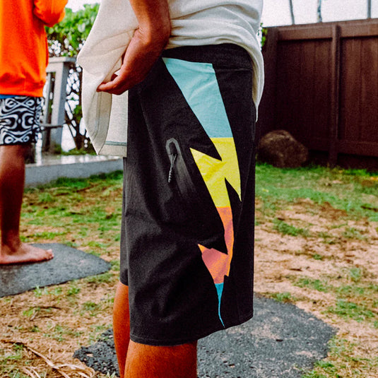 Volcom Zapped Liberators Trunks 19" Boardshorts