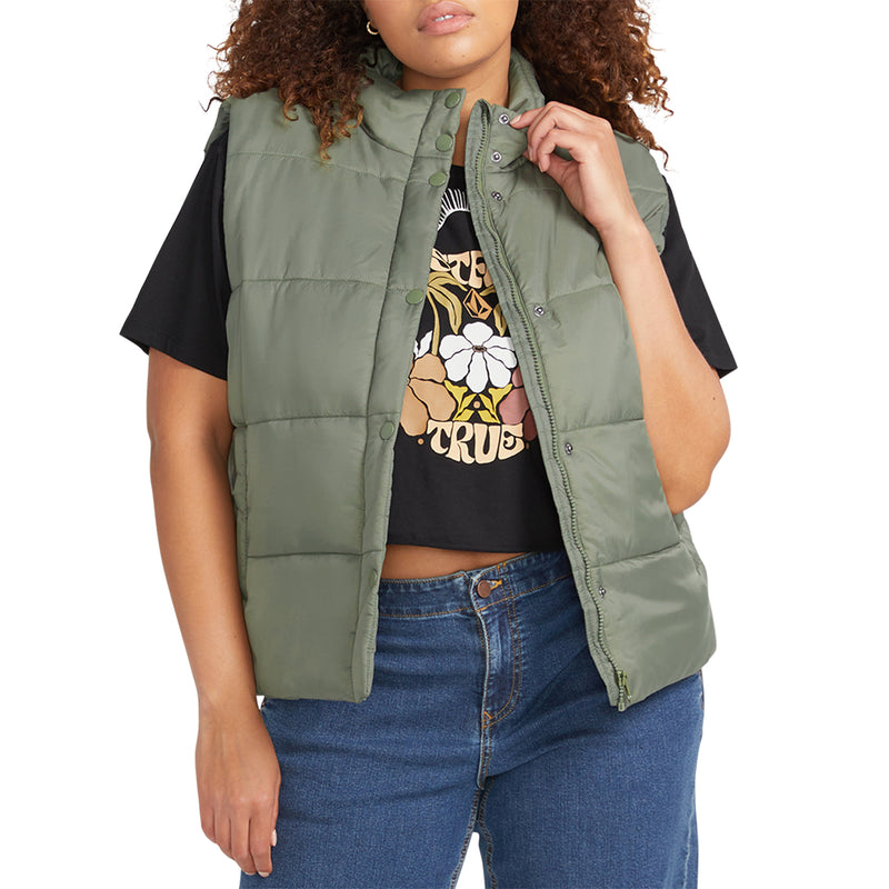 Load image into Gallery viewer, Volcom Women&#39;s Puff It Zip Vest
