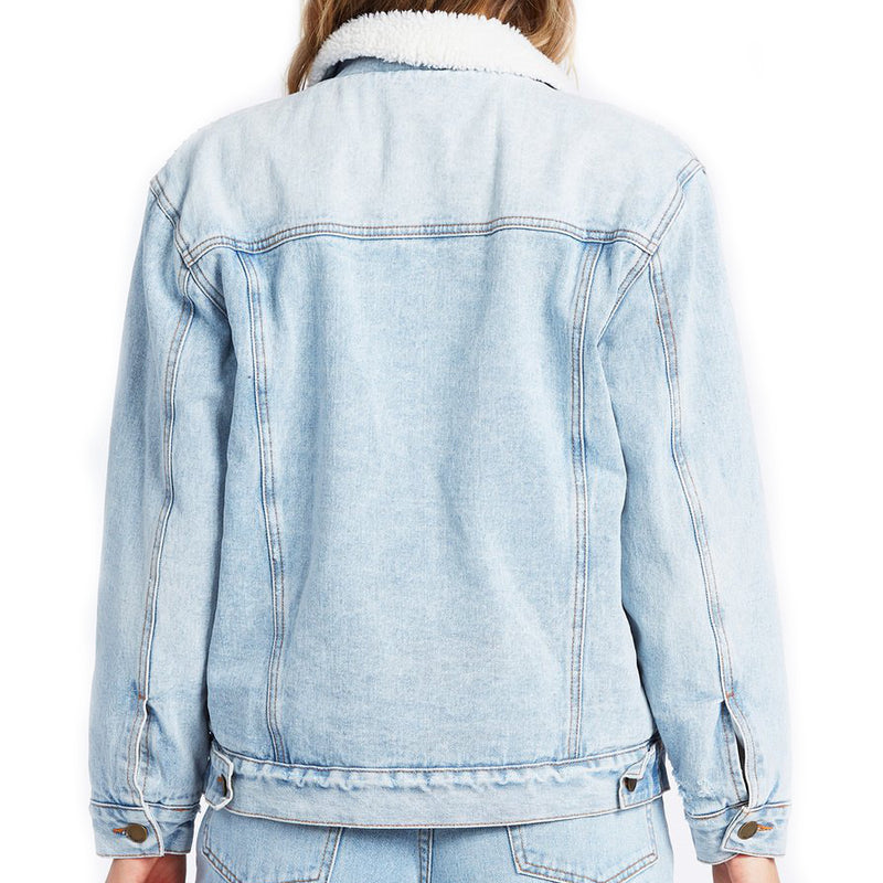 Load image into Gallery viewer, Billabong Women&#39;s Such A Trip Denim Jacket
