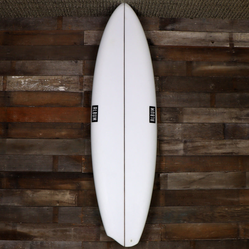 Load image into Gallery viewer, Album Surf Bom Dia (Regular) 5&#39;11 x 19 ¼ x 2 ⅖ Surfboard - Clear
