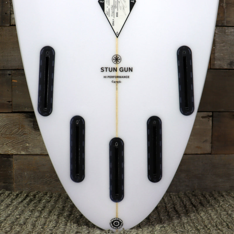 Load image into Gallery viewer, Arakawa Stun Gun 6&#39;6 x 19 ¾ x 2 ¾ Surfboard • DAMAGED
