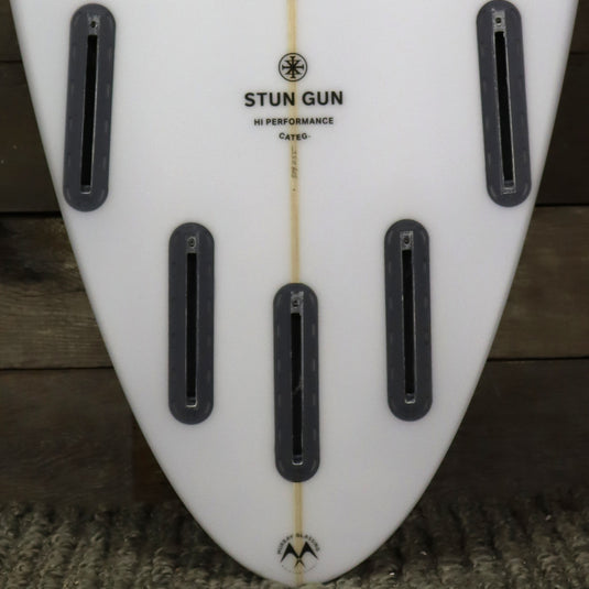 Arakawa Stun Gun 7'2 x 20 ½ x 3 ⅛ Surfboard