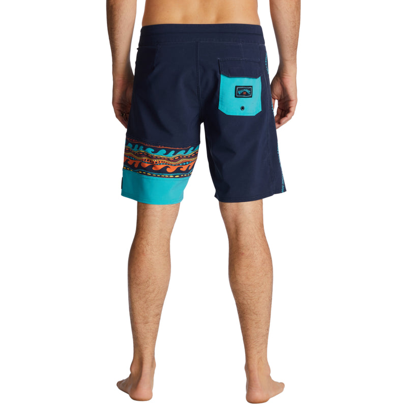 Load image into Gallery viewer, Billabong Burleigh Pro Performance 19&quot; Boardshorts
