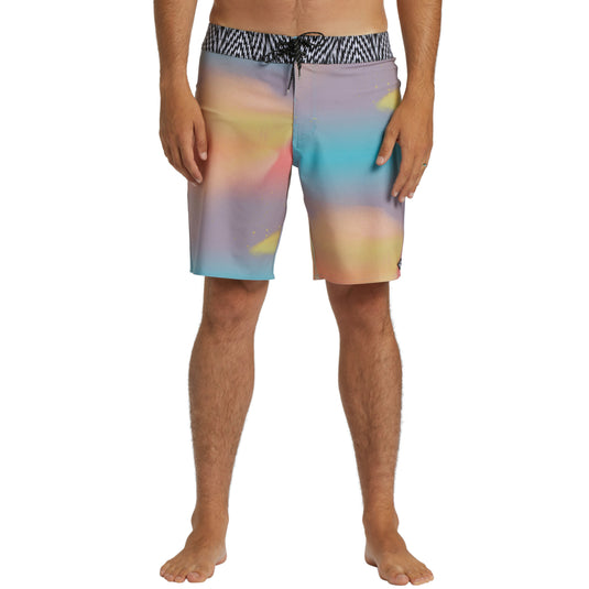 Billabong Riot Pro Performance 19" Boardshorts