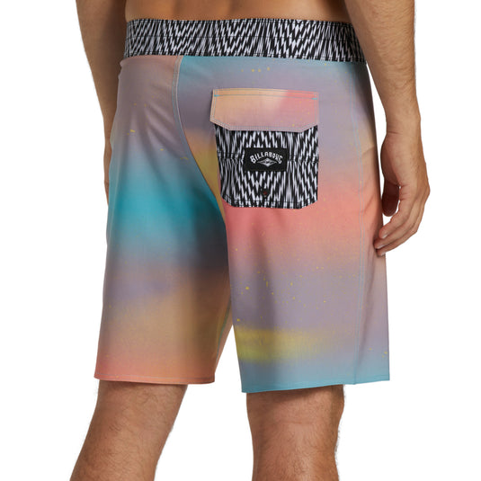 Billabong Riot Pro Performance 19" Boardshorts