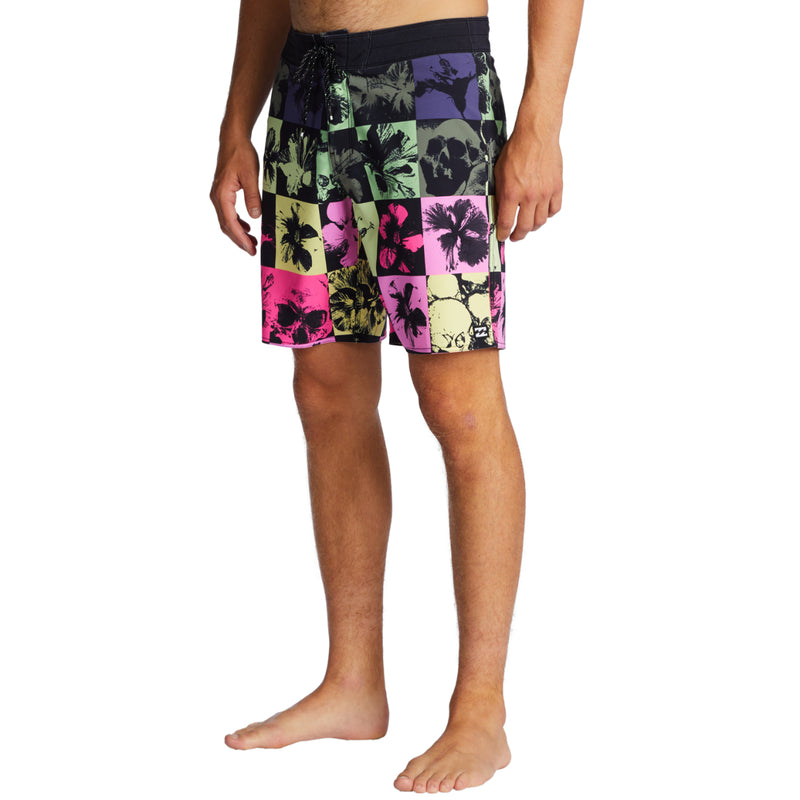 Load image into Gallery viewer, Billabong Sundays Pro Performance 19&quot; Boardshorts
