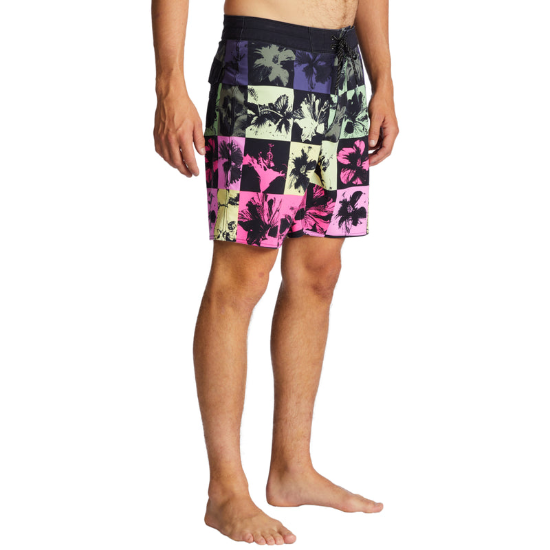 Load image into Gallery viewer, Billabong Sundays Pro Performance 19&quot; Boardshorts
