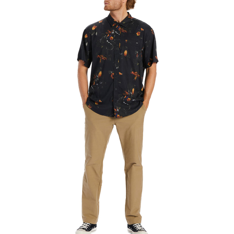 Load image into Gallery viewer, Billabong Kamea Sundays Short Sleeve Button Up Shirt
