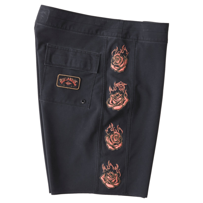 Load image into Gallery viewer, Billabong Bad Trip D Bah 19&quot; Boardshorts
