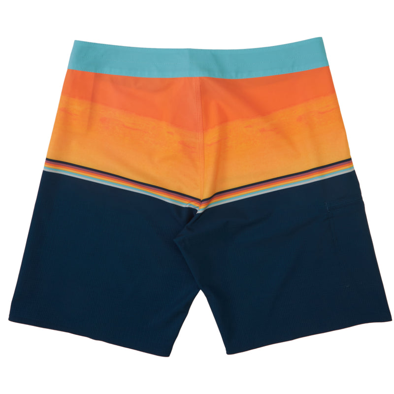 Load image into Gallery viewer, Billabong Fifty50 Airlite 19&quot; Boardshorts
