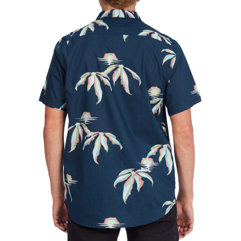 Load image into Gallery viewer, Billabong Sundays Floral Button Down Short Sleeve Shirt
