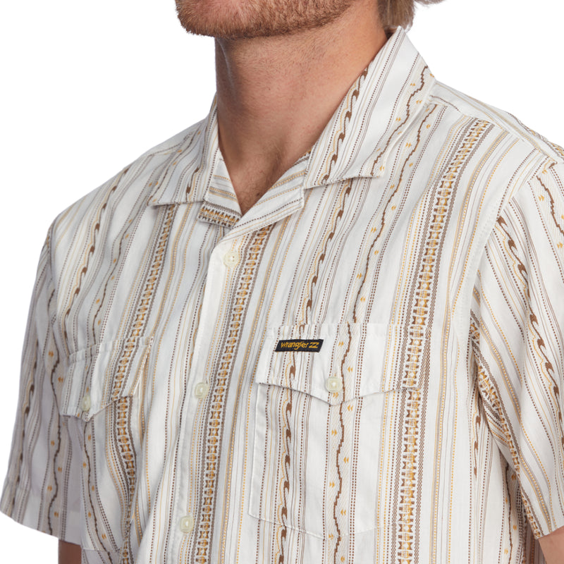 Load image into Gallery viewer, Billabong Wrangler Wesley Button Down Short Sleeve Shirt
