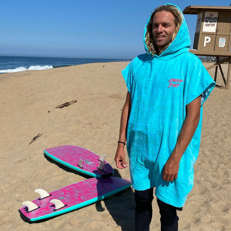 Load image into Gallery viewer, Catch Surf Blair Hooded Towel Changing Poncho - Pink/Blue Tie-Dye
