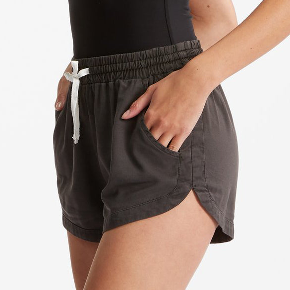 Load image into Gallery viewer, Billabong Women&#39;s Road Trippin&#39; Elastic Waist Shorts
