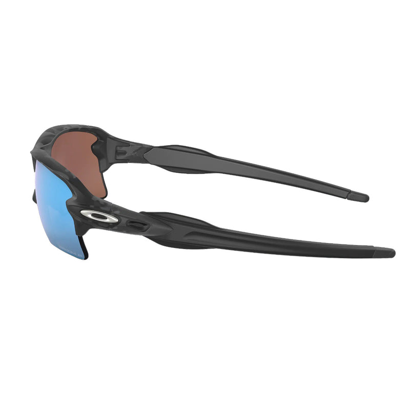 Load image into Gallery viewer, Oakley Flak 2.0 XL Polarized Sunglasses - Matte Black Camo/Prizm Deep Water
