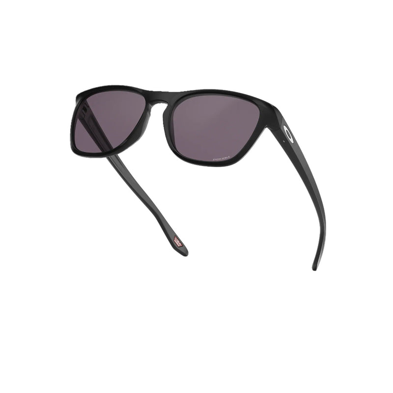 Load image into Gallery viewer, Oakley Manorburn Sunglasses - Matte Black/Prizm Grey
