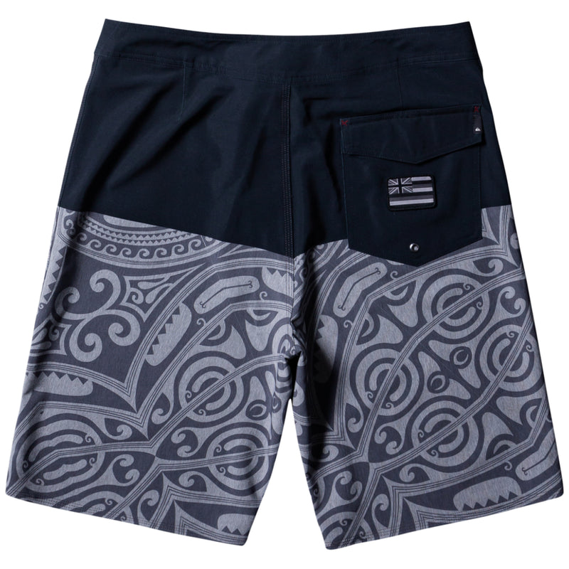 Load image into Gallery viewer, Quiksilver Surfsilk Inked 21&quot; Boardshorts
