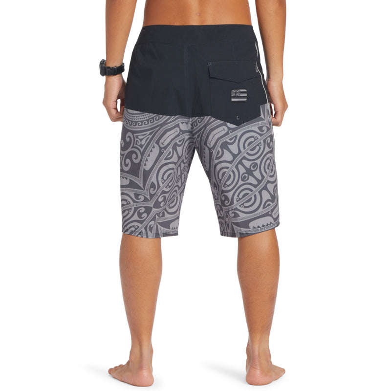 Load image into Gallery viewer, Quiksilver Surfsilk Inked 21&quot; Boardshorts
