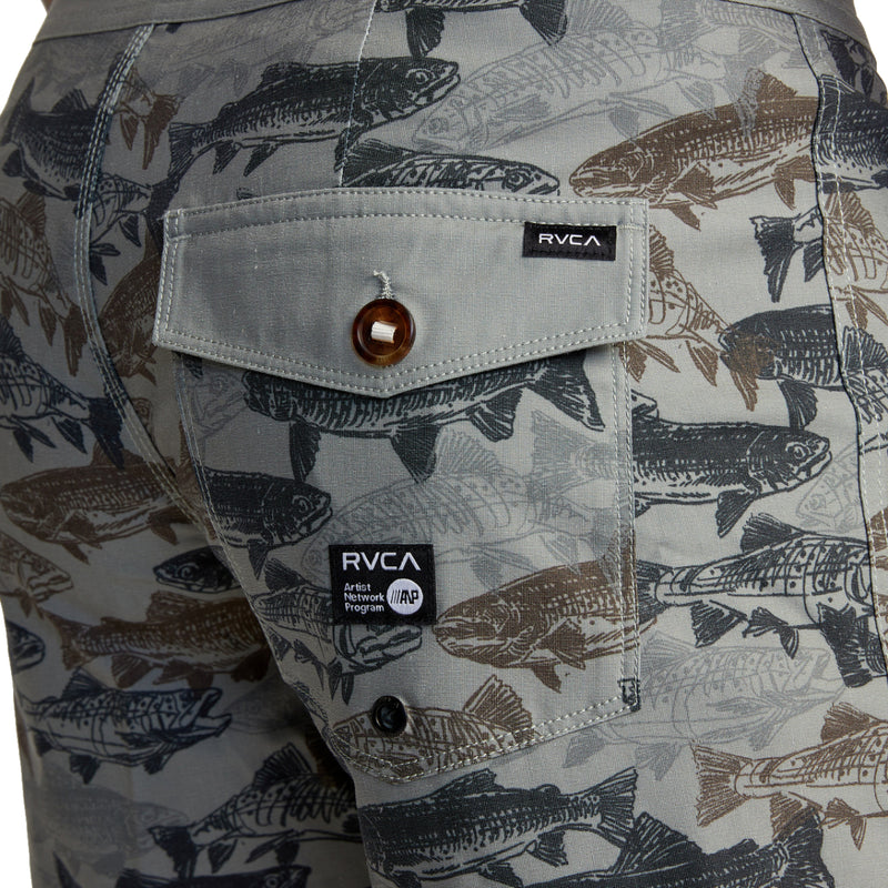 Load image into Gallery viewer, RVCA Ben Horton Fish Camo 18&quot; Boardshorts
