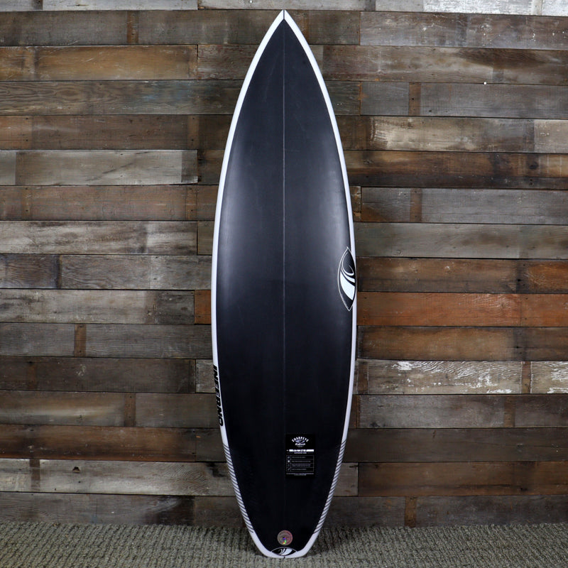 Load image into Gallery viewer, Sharp Eye Inferno 72 6&#39;2 x 19 ⅝ x 2 ⅝ Surfboard
