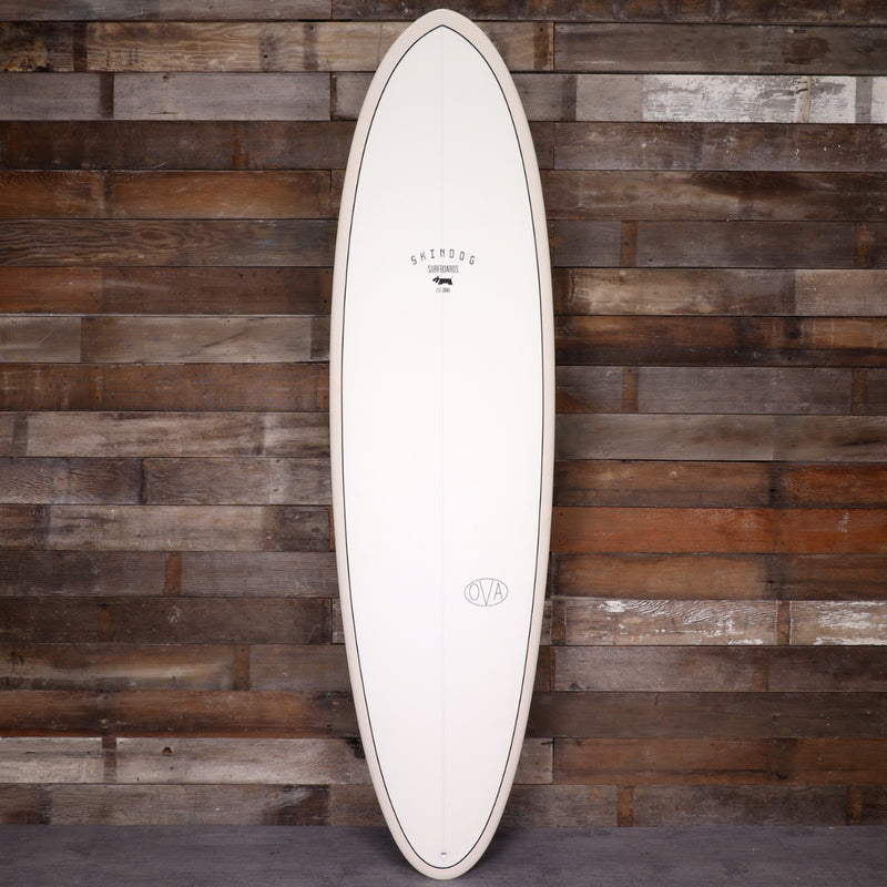 Load image into Gallery viewer, Skindog The OVA Thunderbolt Red 7&#39;0 x 22 x 2 ⅞ Surfboard - Silver
