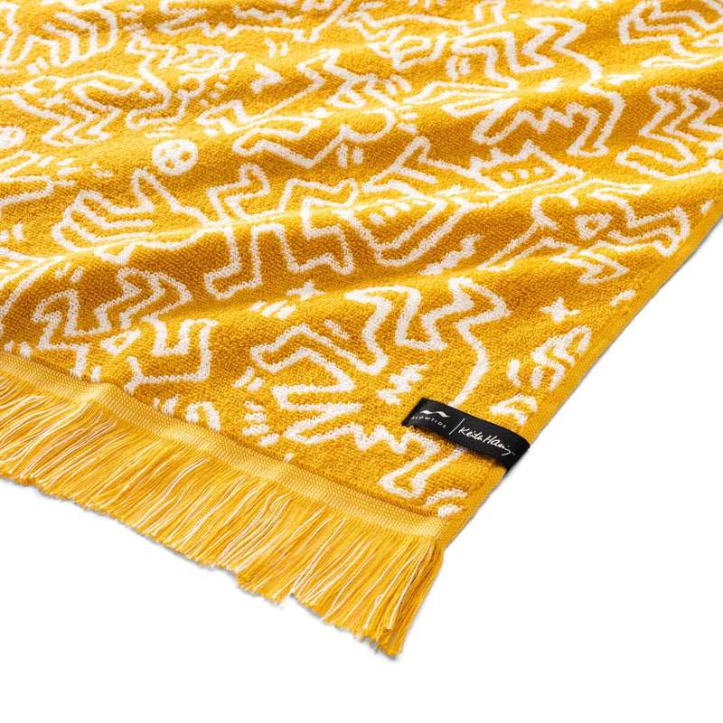 Load image into Gallery viewer, Slowtide Breakers Bath Towel -  Mustard
