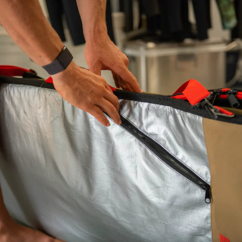 Load image into Gallery viewer, VEIA John John Florence Day Surfboard Bag
