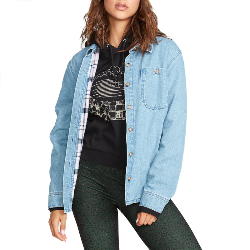 Load image into Gallery viewer, Volcom Women&#39;s Layer Me Shacket Button Down Jacket
