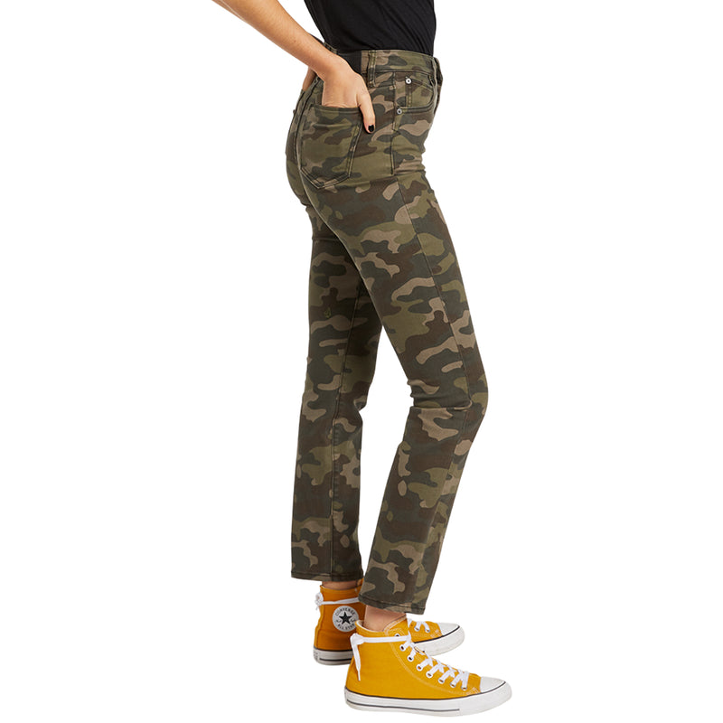 Load image into Gallery viewer, Volcom Women&#39;s Super Stoned Skinny Jeans
